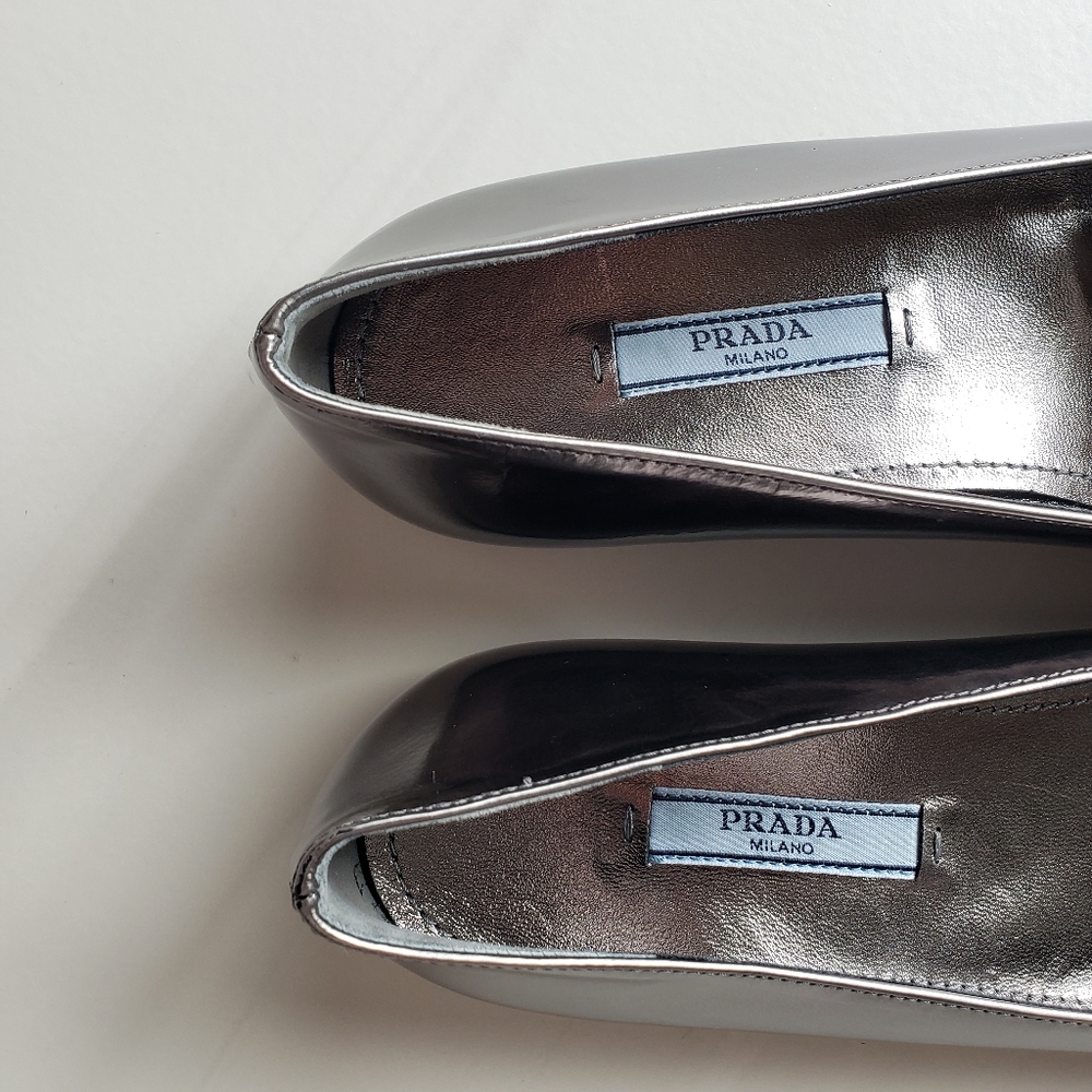 Prada sz36 flats (Anthracite+Chrome) - Picture 3 of 11